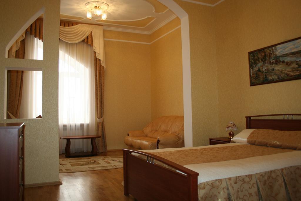 Roscha Nevest Hotel Kursk Habitación foto